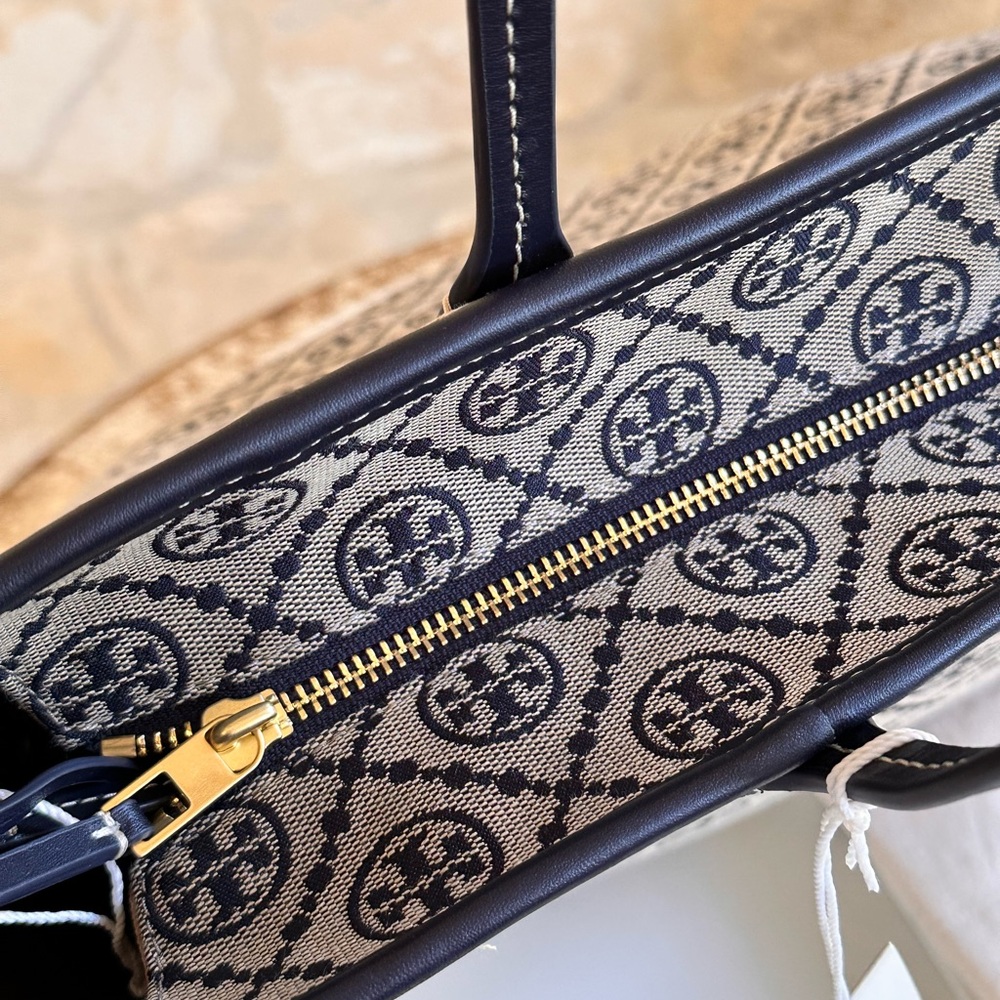 Tory Burch Black and White Geometric Tote - Picture 13 of 13